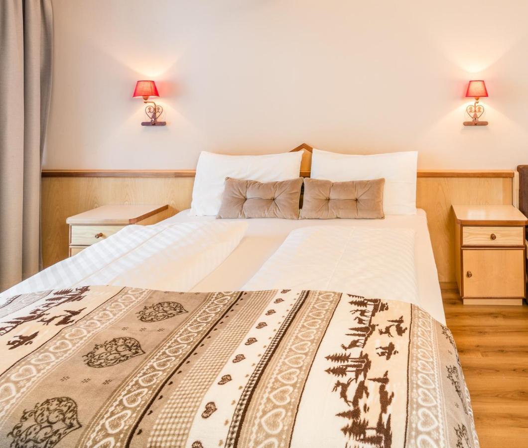 Linder Cycling Hotel Selva di Val Gardena Esterno foto