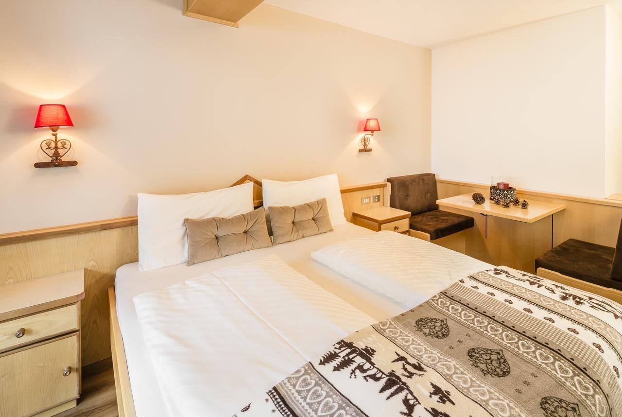 Linder Cycling Hotel Selva di Val Gardena Esterno foto
