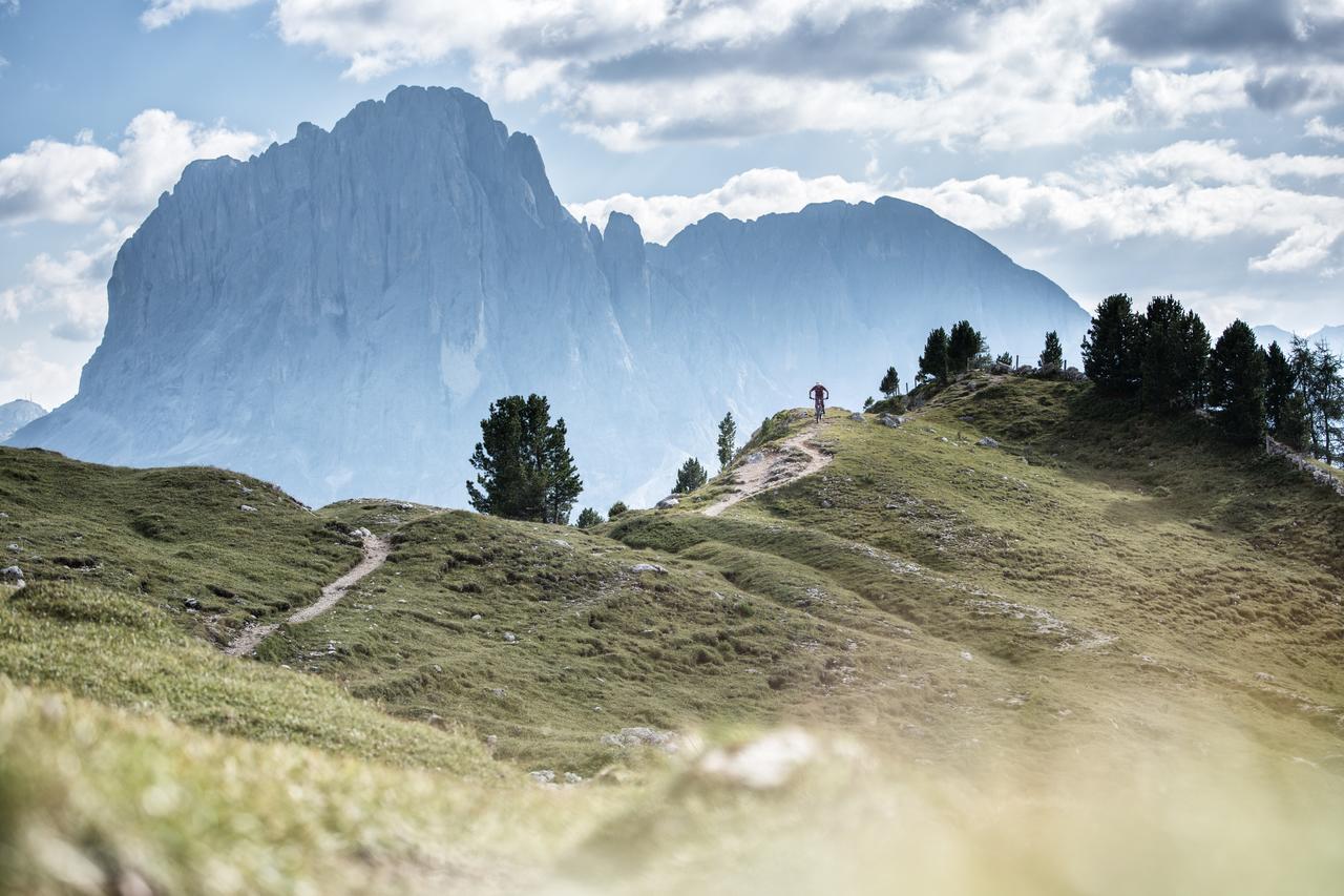 Linder Cycling Hotel Selva di Val Gardena Esterno foto