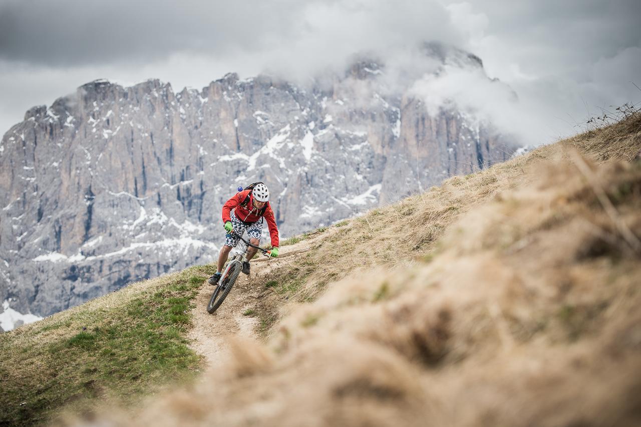 Linder Cycling Hotel Selva di Val Gardena Esterno foto